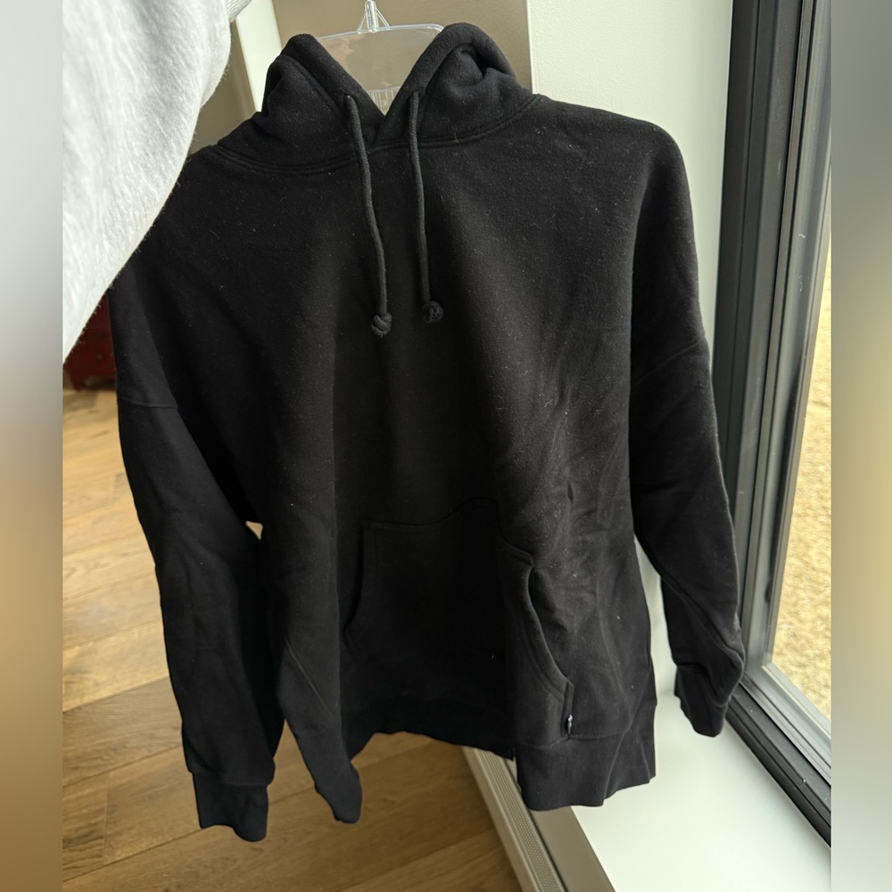 Aritzia TNA cozy fleece boyfriend sweatshirt